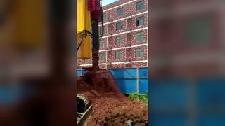 Máquina de perfuração hidráulica portátil do equipamento de perfuração da engenharia do equipamento de perfuração giratório diesel de 153kw