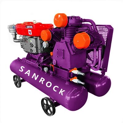 Compressor de ar de pistão industrial com potência de 18,5 kW/25 cv, distribuição de ar de 3,2 m3/min e pressão de trabalho de 7 bar