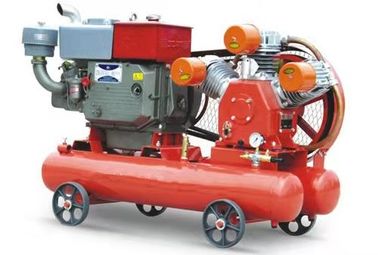 Motor diesel portátil de 5 barras - velocidade de rotação conduzida do compressor de ar 1030-1200 R/Min